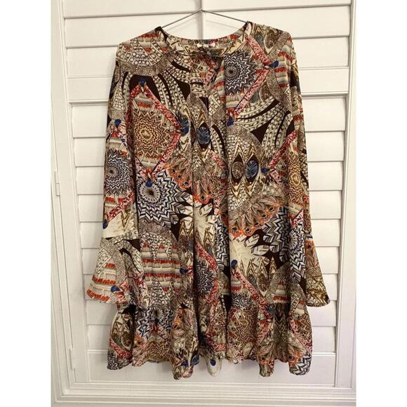 Umgee Dresses & Skirts - Umgee Boho Multicolor Printed Bell Sleeve Ruffle Hem Mini Dress Size L